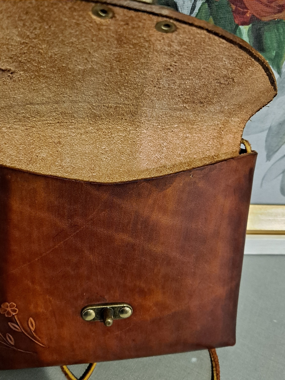 Artisan Crafted Brown Leather Crossbody Bag w/Floral & Horse Tooling Boho - Picture 10 of 10